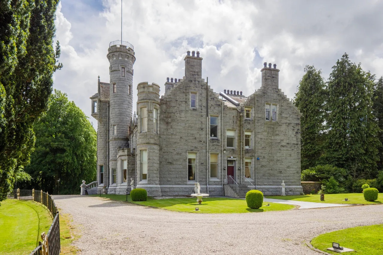 Torr Hall, Torr Road, Bridge of Weir, photo 5