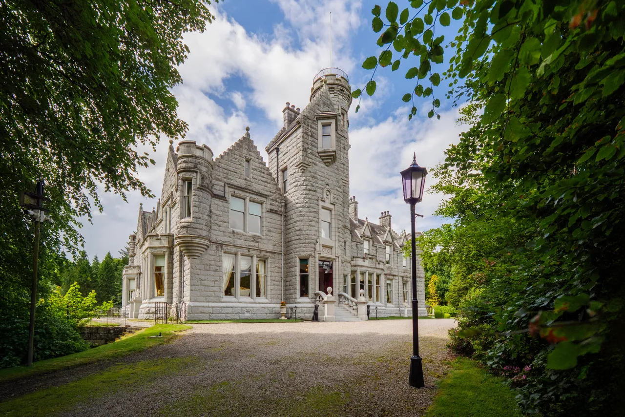 Torr Hall, Torr Road, Bridge of Weir, photo 4