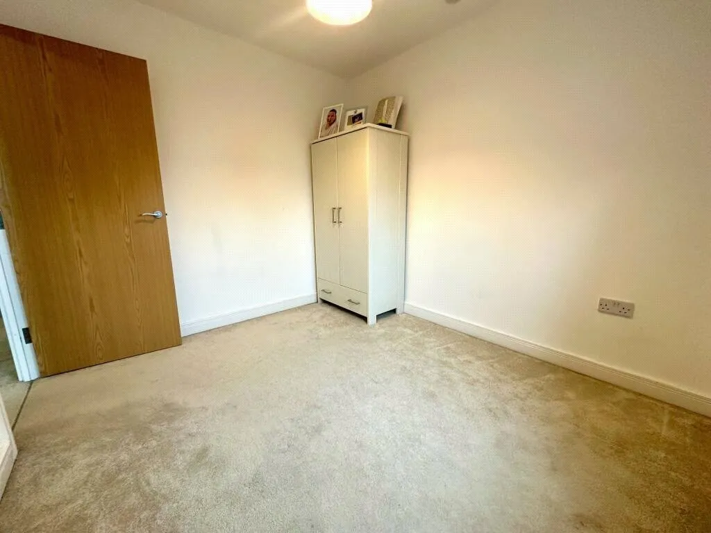 Alnwick Way, Great Denham, Bedford, Bedfordshire, MK40, photo 4