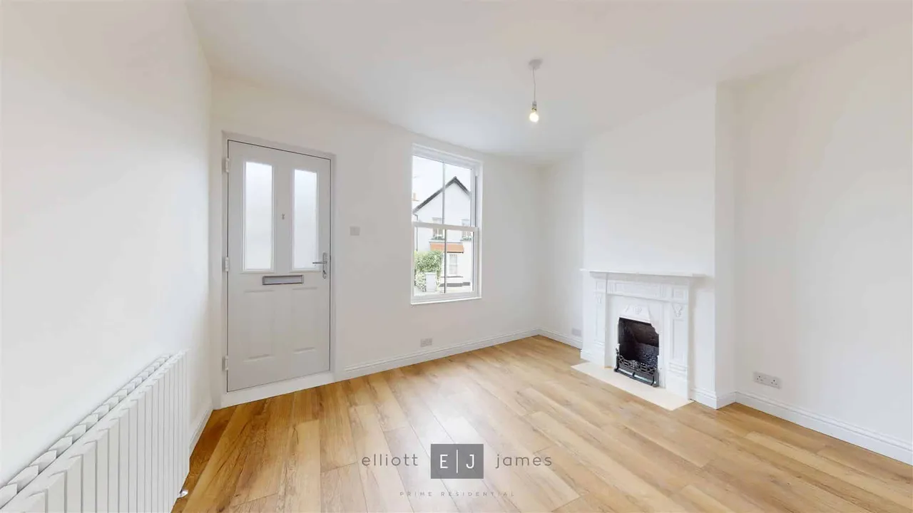Smarts Lane, Loughton, photo 4