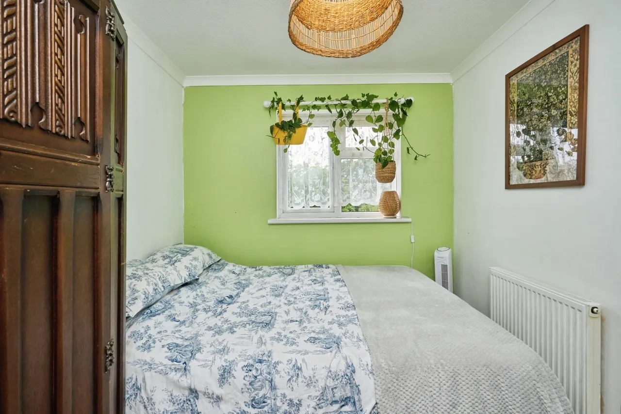 Hillrise Avenue, Ryde, PO33, photo 18