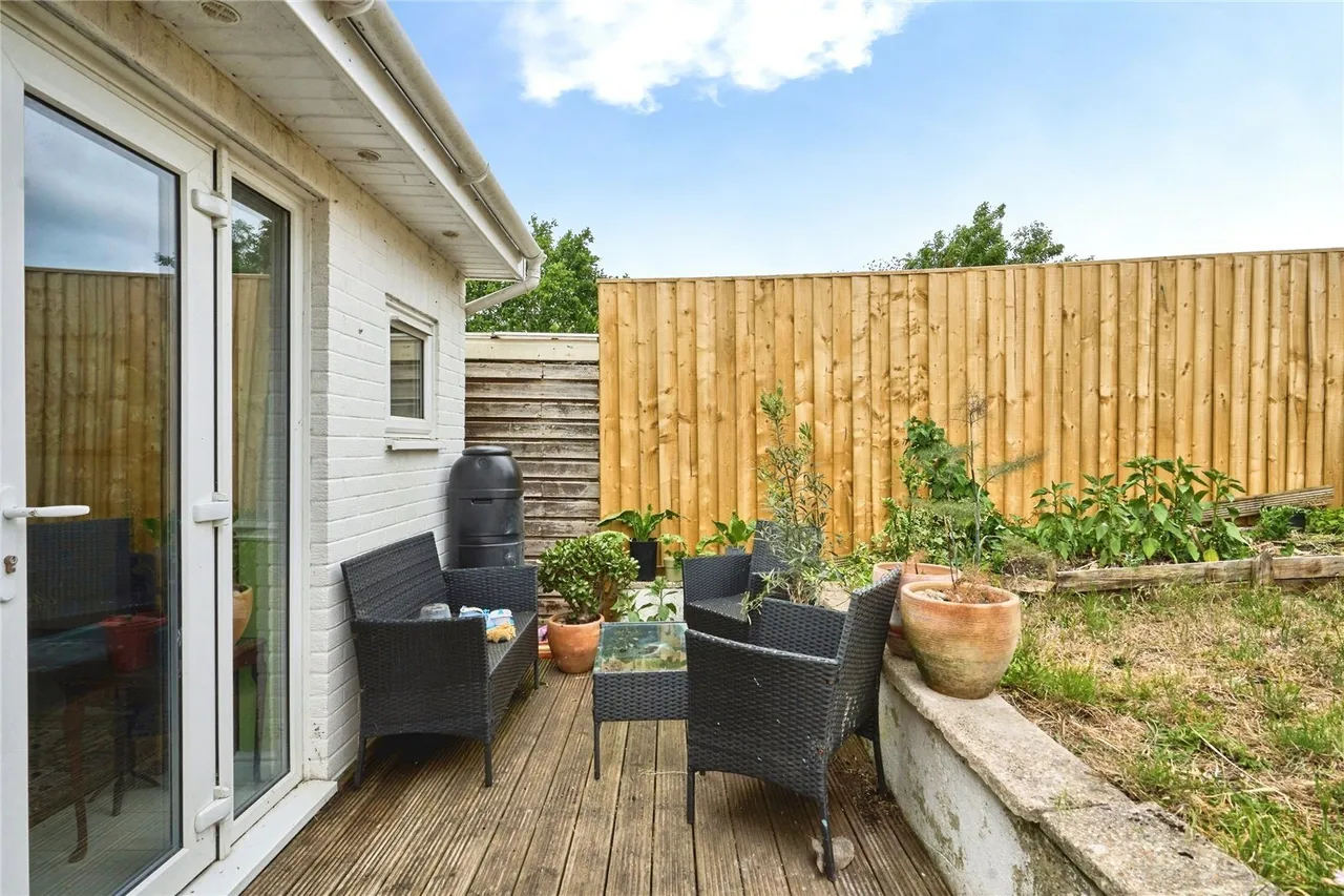 Hillrise Avenue, Ryde, PO33, photo 15