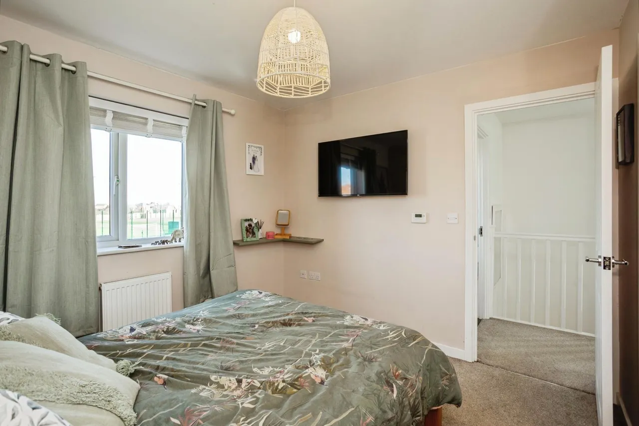 Fakenham Green, Bourne, PE10, photo 12