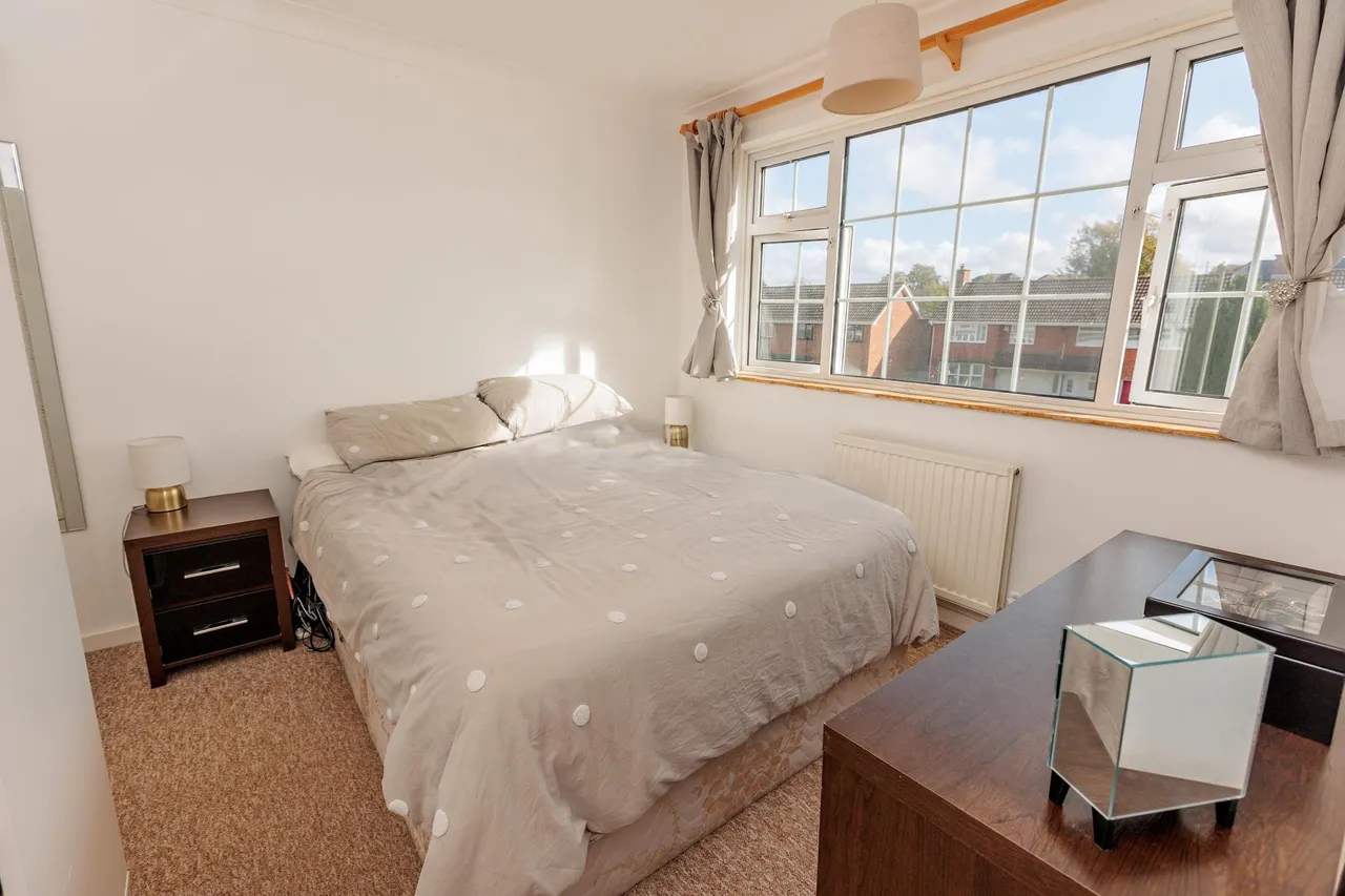 Kestrel Road, Basingstoke, RG22, photo 10