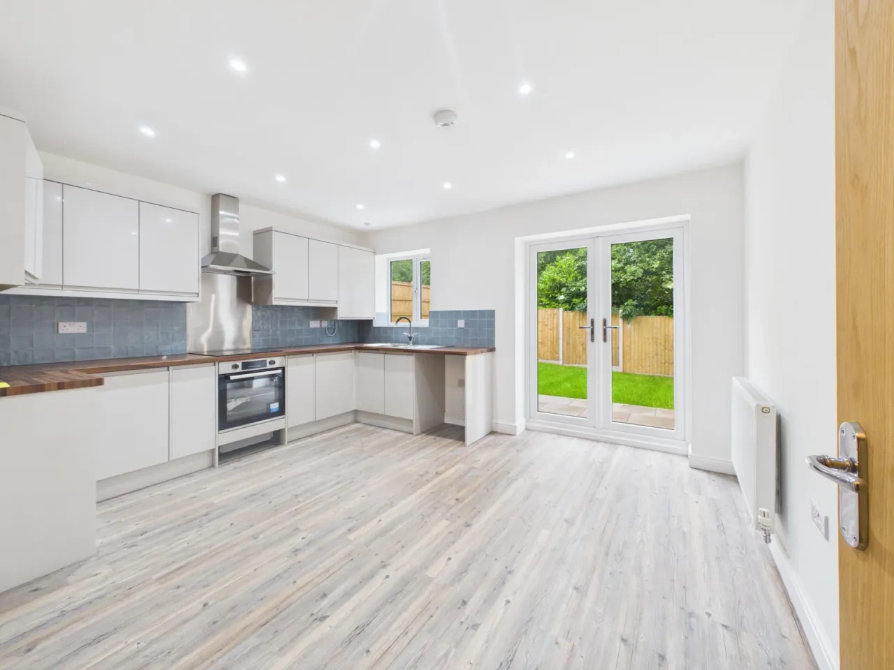 Walthall Street, Crewe, photo 3