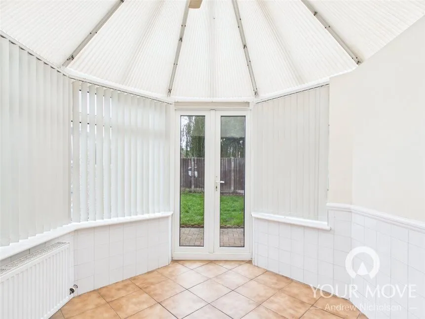 Falcon Drive, Crewe, Cheshire, CW1, photo 5