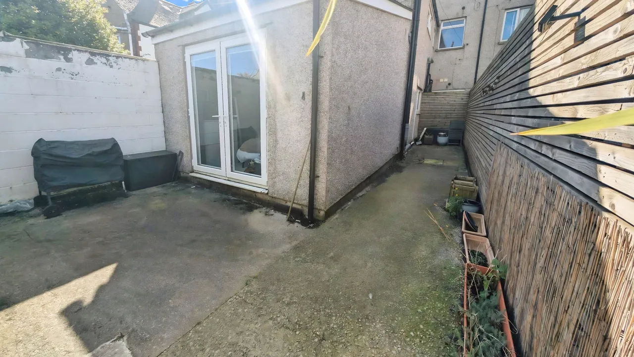 Connaught Road, Cardiff, CF24 3PU, photo 9