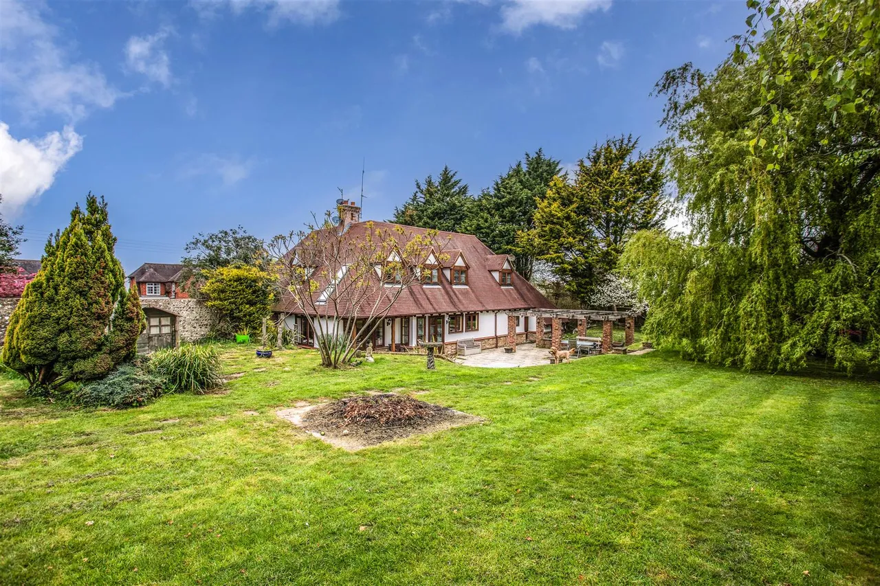 The Street, Rodmell, Lewes, BN7 3HE, photo 14