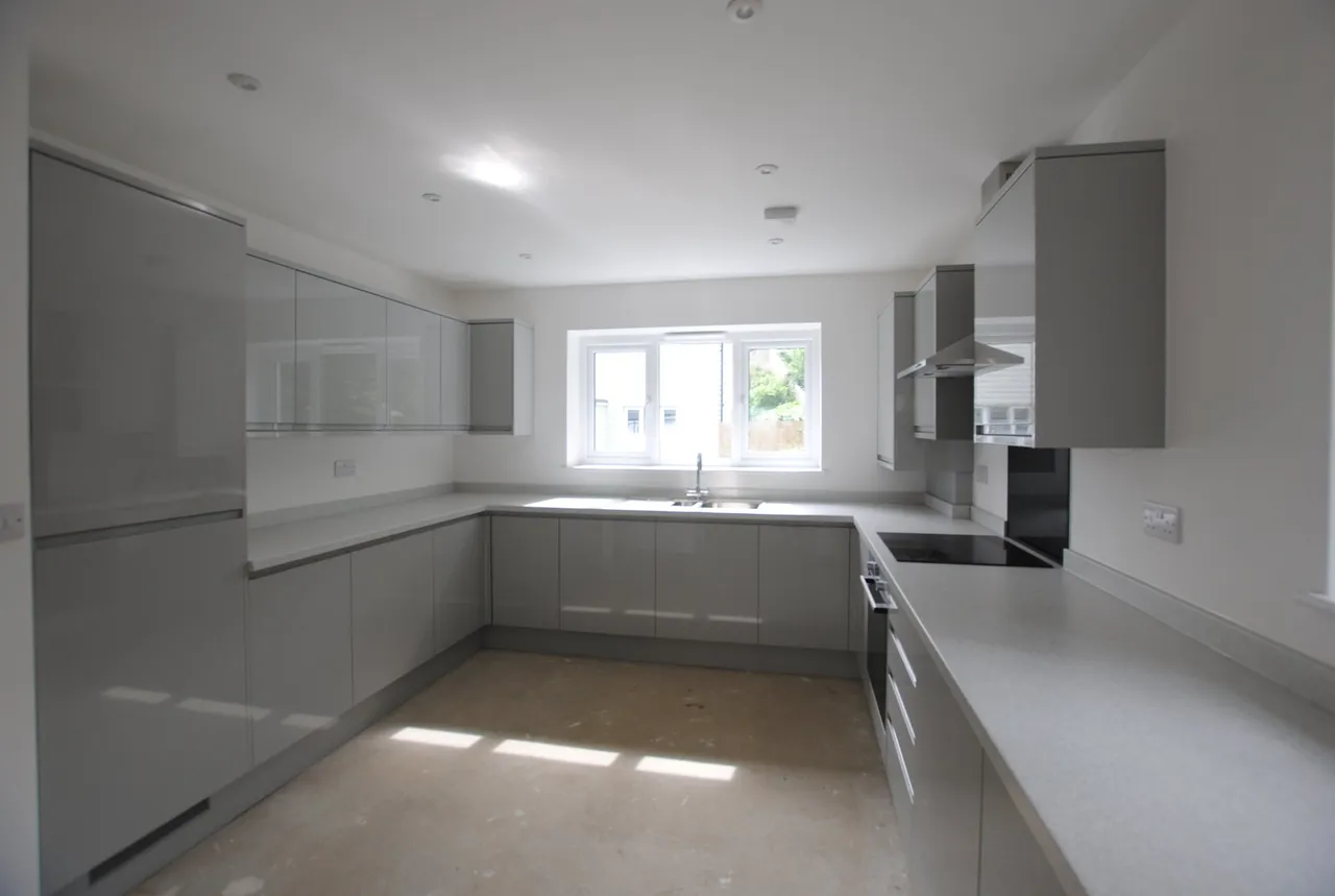 Safety Bay Close, Rochester, Kent, Kent, ME1 3FA, photo 3