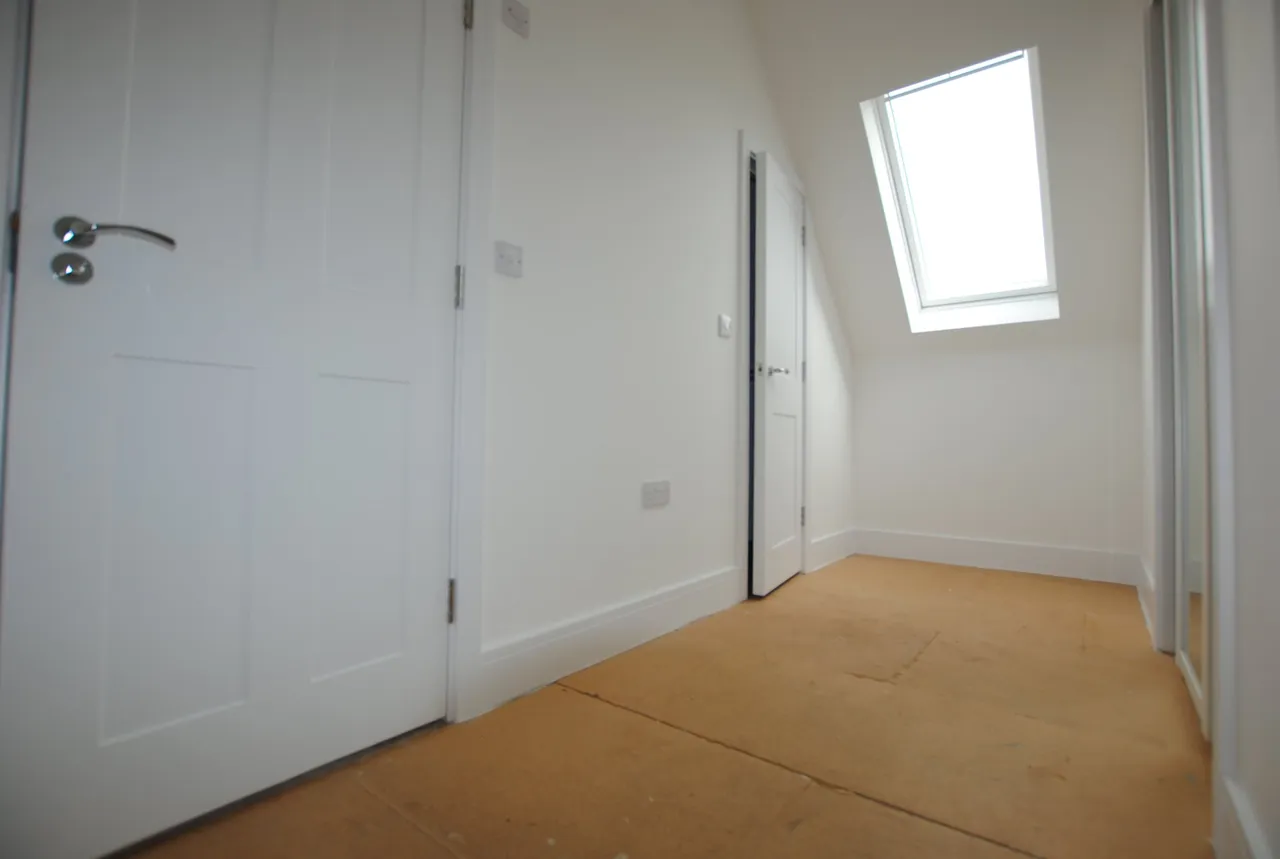 Safety Bay Close, Rochester, Kent, Kent, ME1 3FA, photo 11