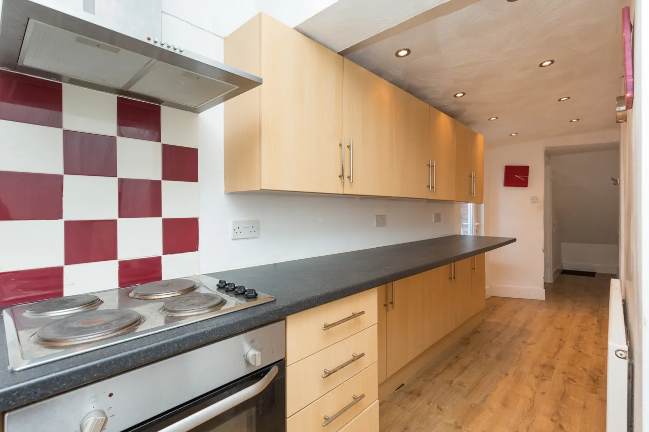 Station Road, Wesham, Lancashire, PR4 3AD, photo 6