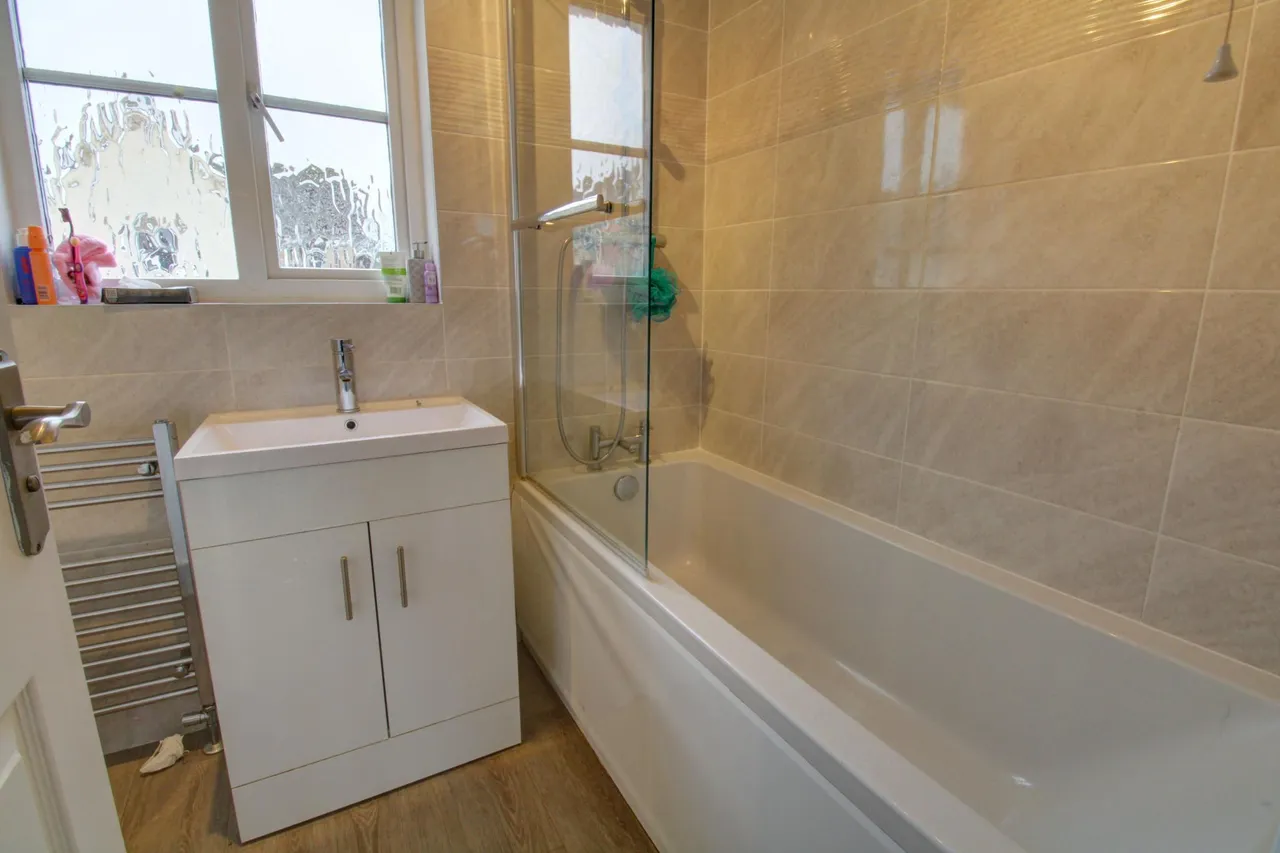 Alice Driver Road, Grundisburgh, IP13, photo 11