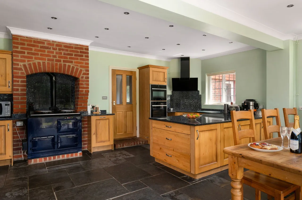 Red Shute Hill, Thatcham, RG18, photo 6