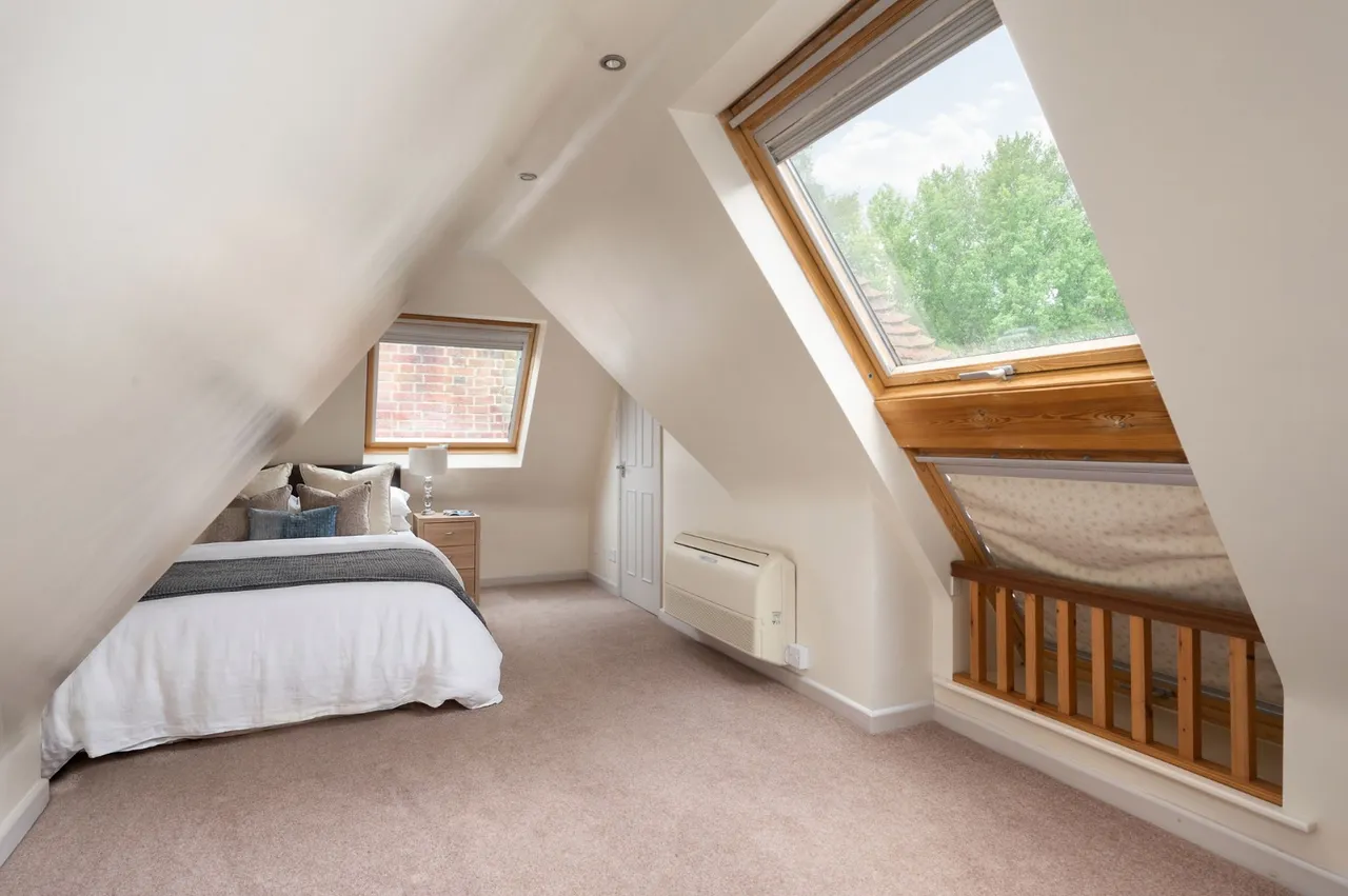 Red Shute Hill, Thatcham, RG18, photo 21