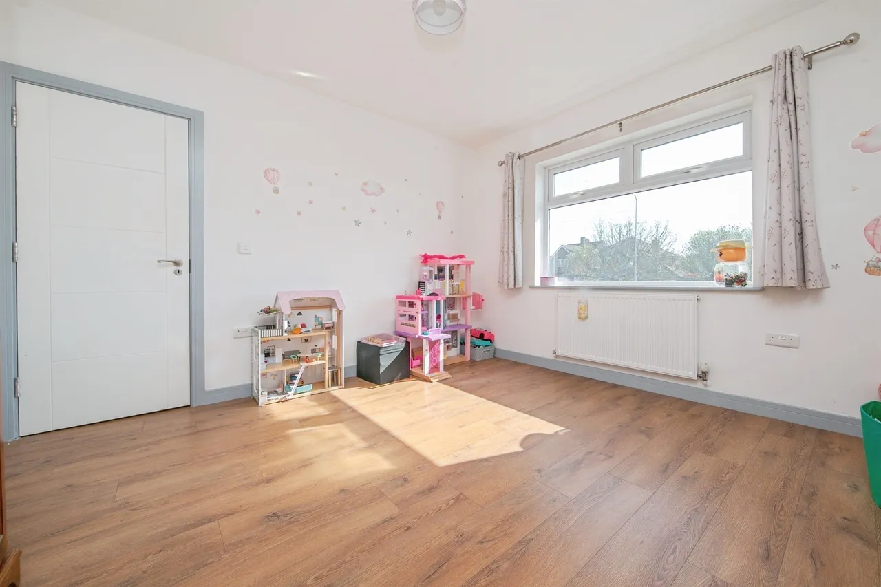 Ipswich Road, Colchester, photo 11