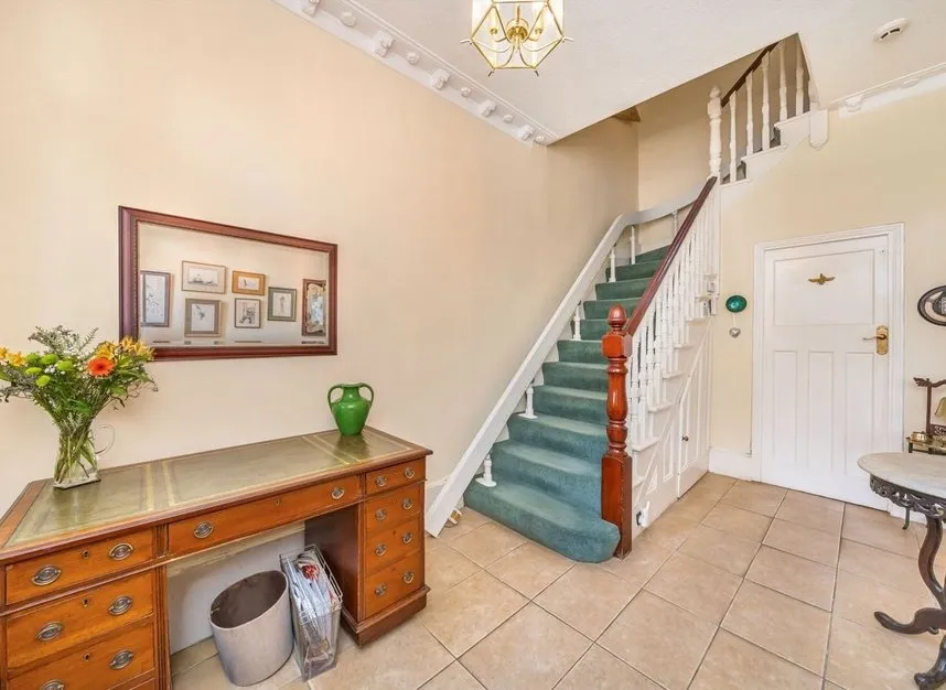 Victoria Avenue, Surbiton, KT6, photo 12