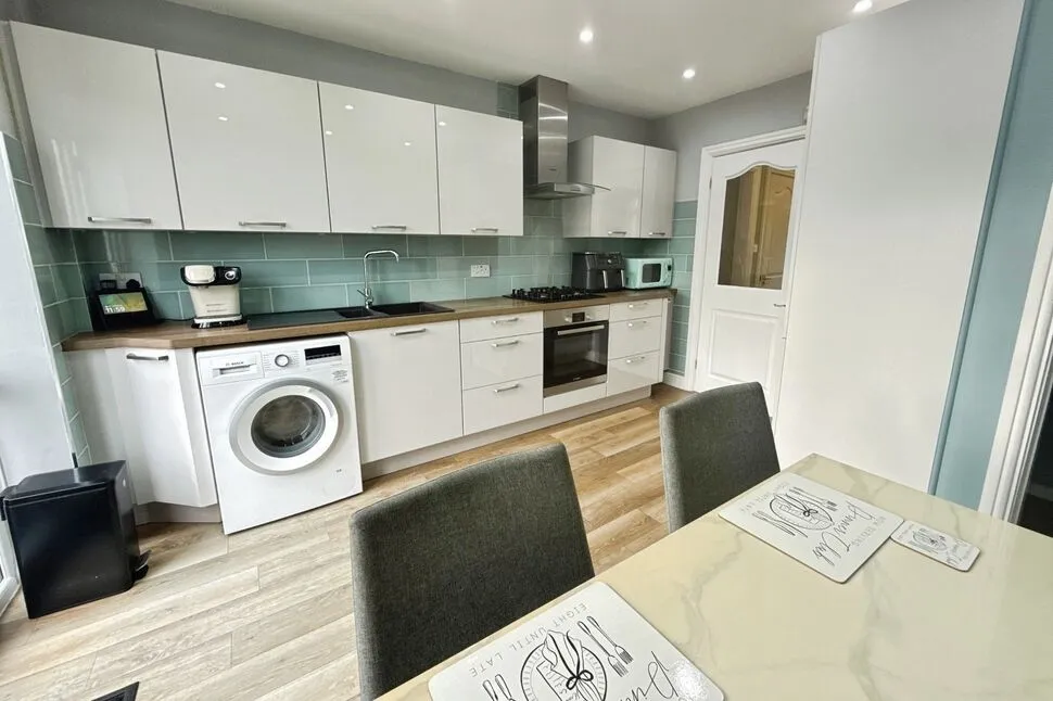 Grasmere Road, Swinton, M27, photo 14