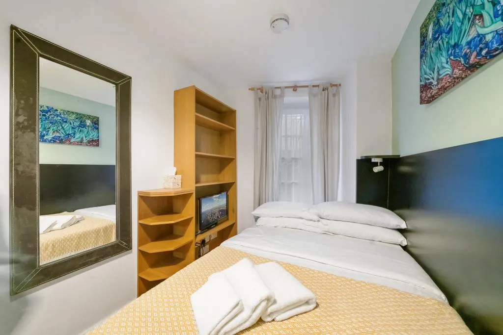 property to rent, Cartwright Gardens, Bloomsbury, WC1H