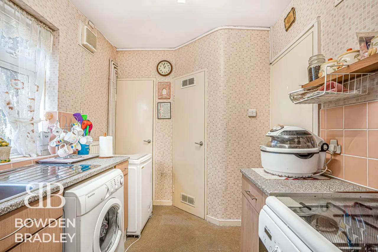 Cranbrook Road, Barkingside, IG6, photo 6
