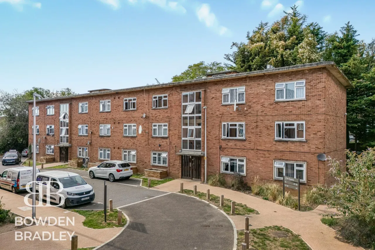 Cranbrook Road, Barkingside, IG6, photo 33