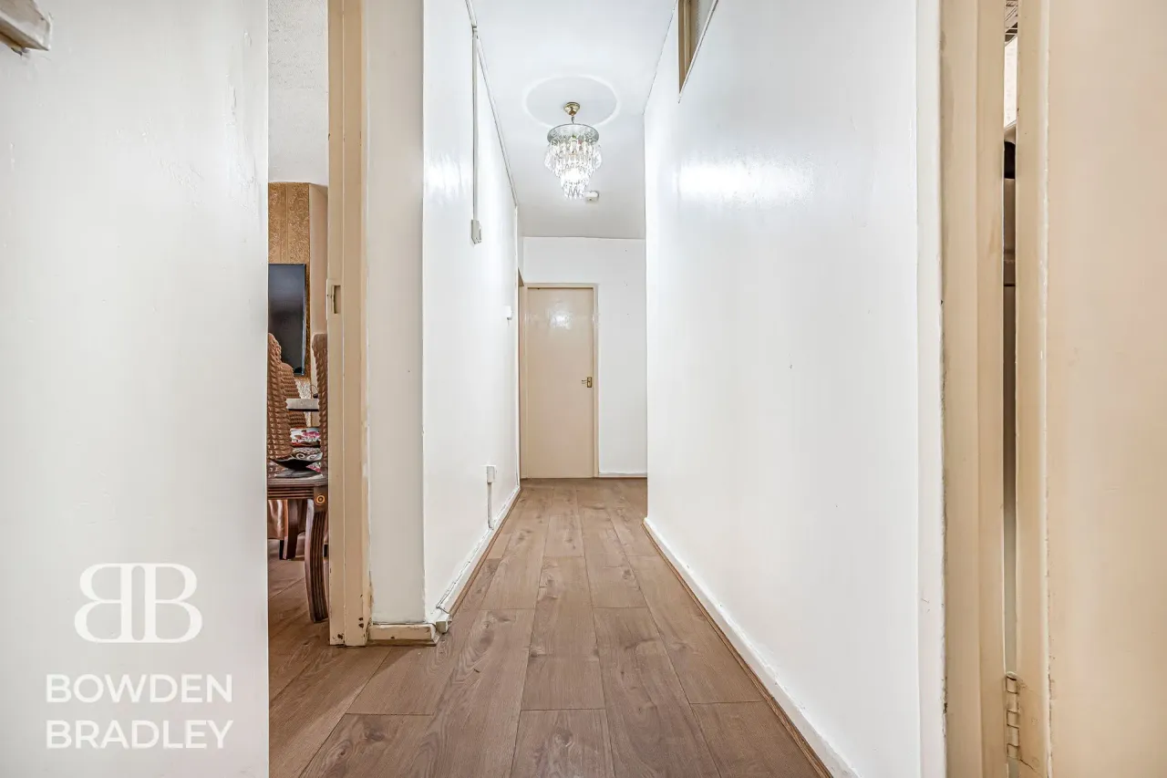 Cranbrook Road, Barkingside, IG6, photo 22