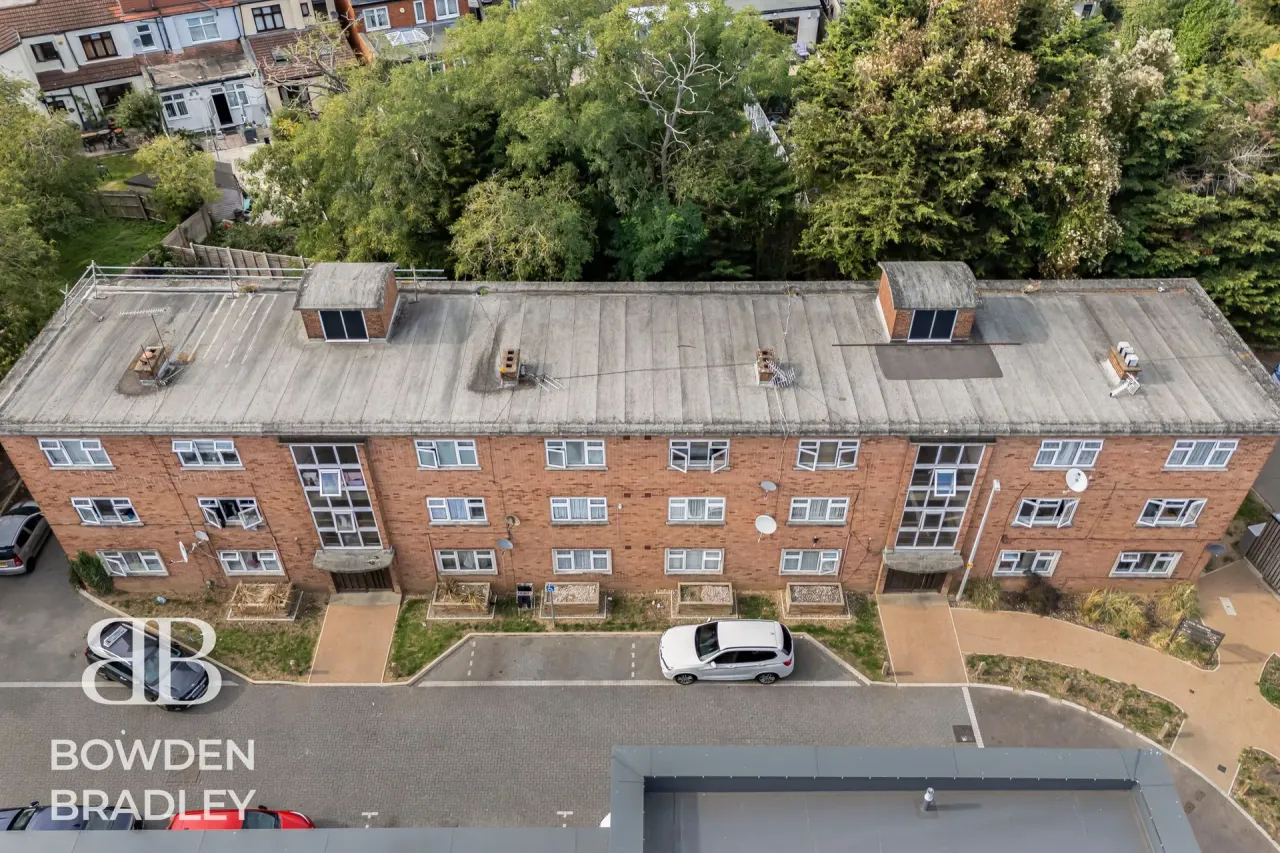 Cranbrook Road, Barkingside, IG6, photo 18