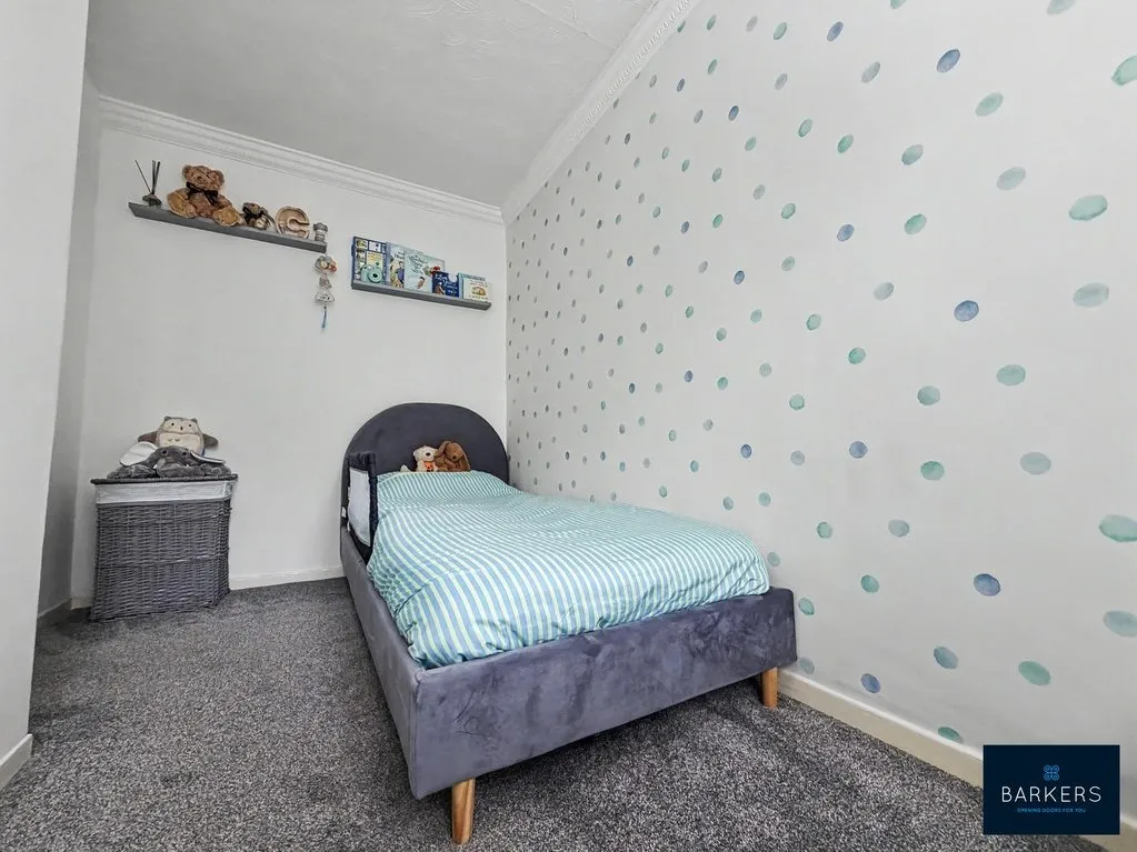 Oakway Birkenshaw, Bradford BD11 2PG, photo 13