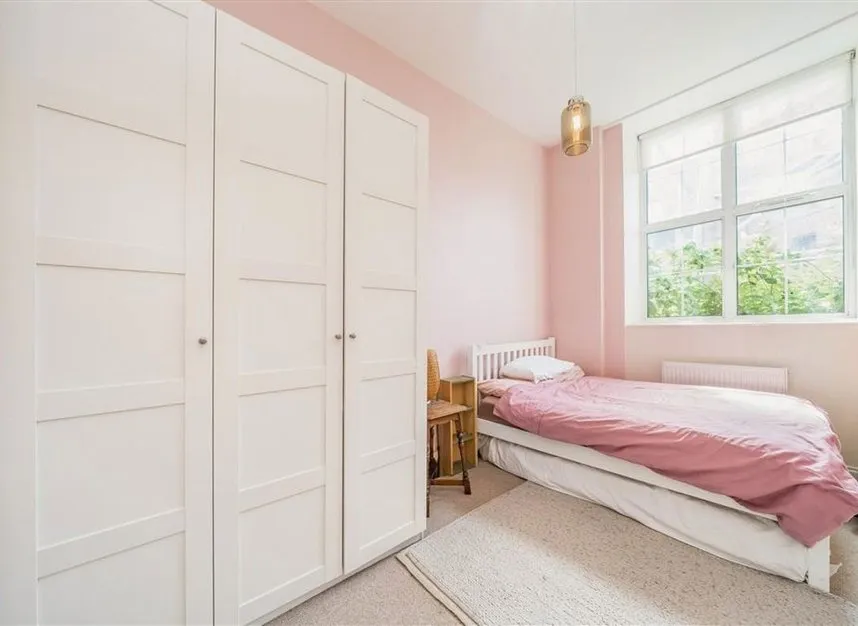 Cooper Road, Willesden, NW10, photo 5