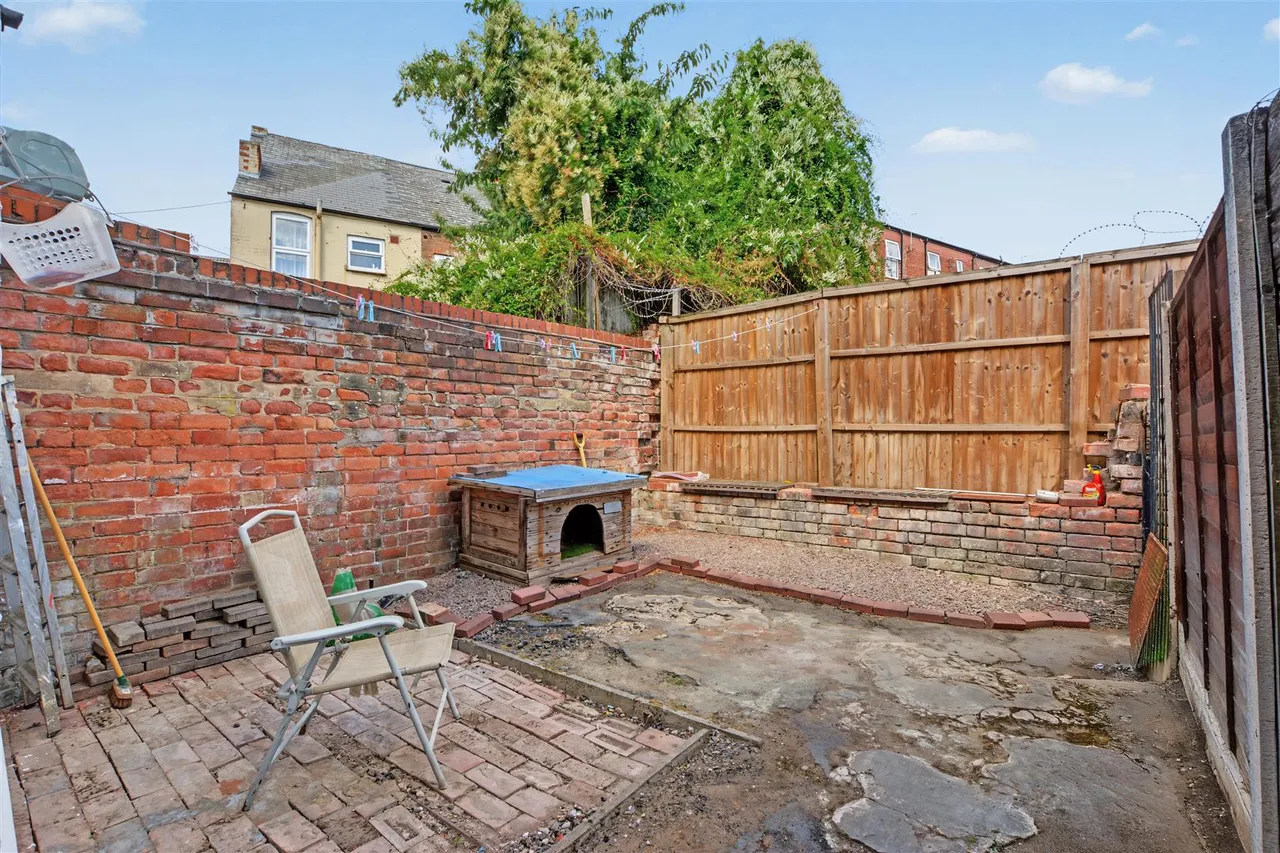 Cedar Road, Nottingham, NG7, photo 9