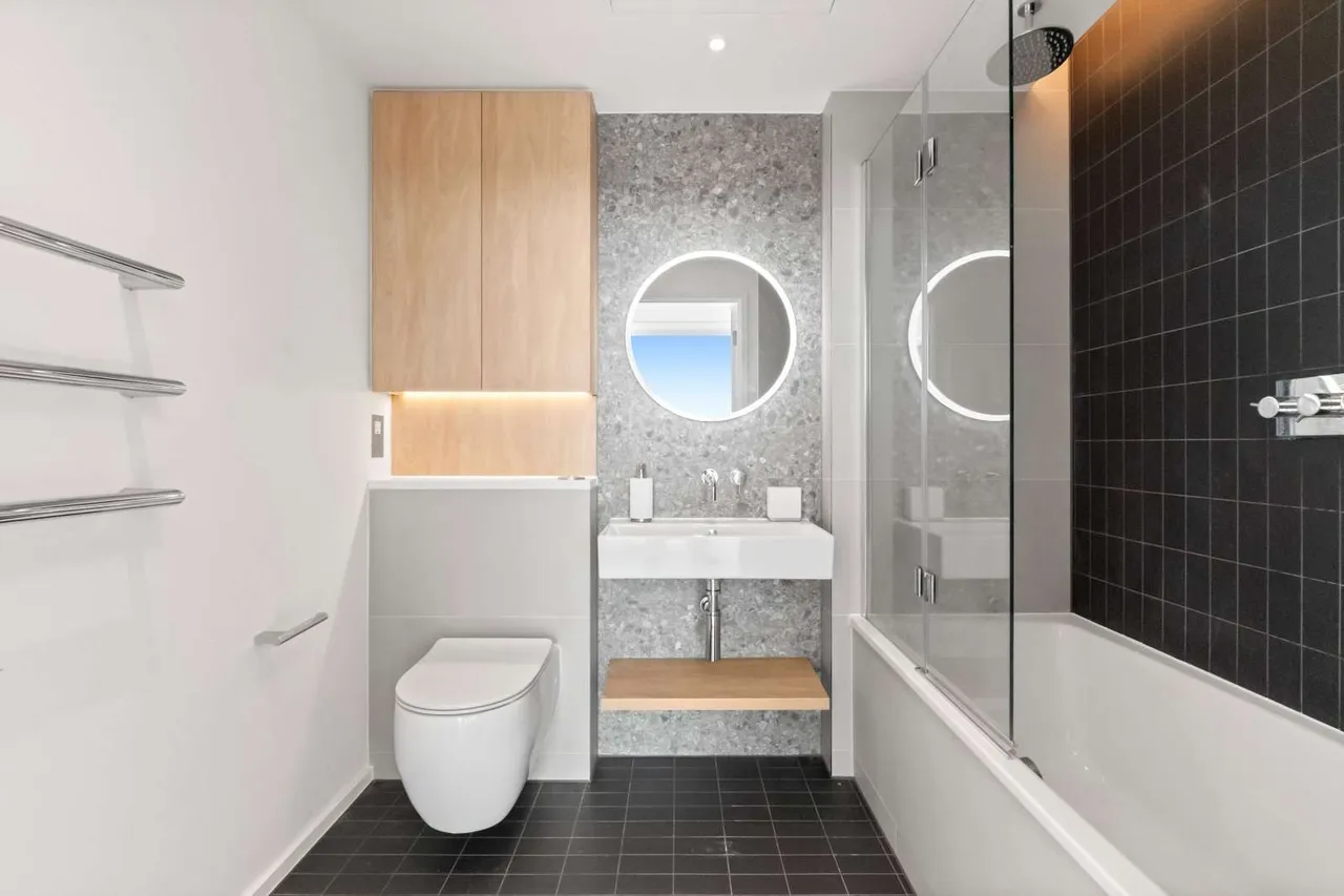 1 bed new development for sale — York Place, London, SW11 3JE