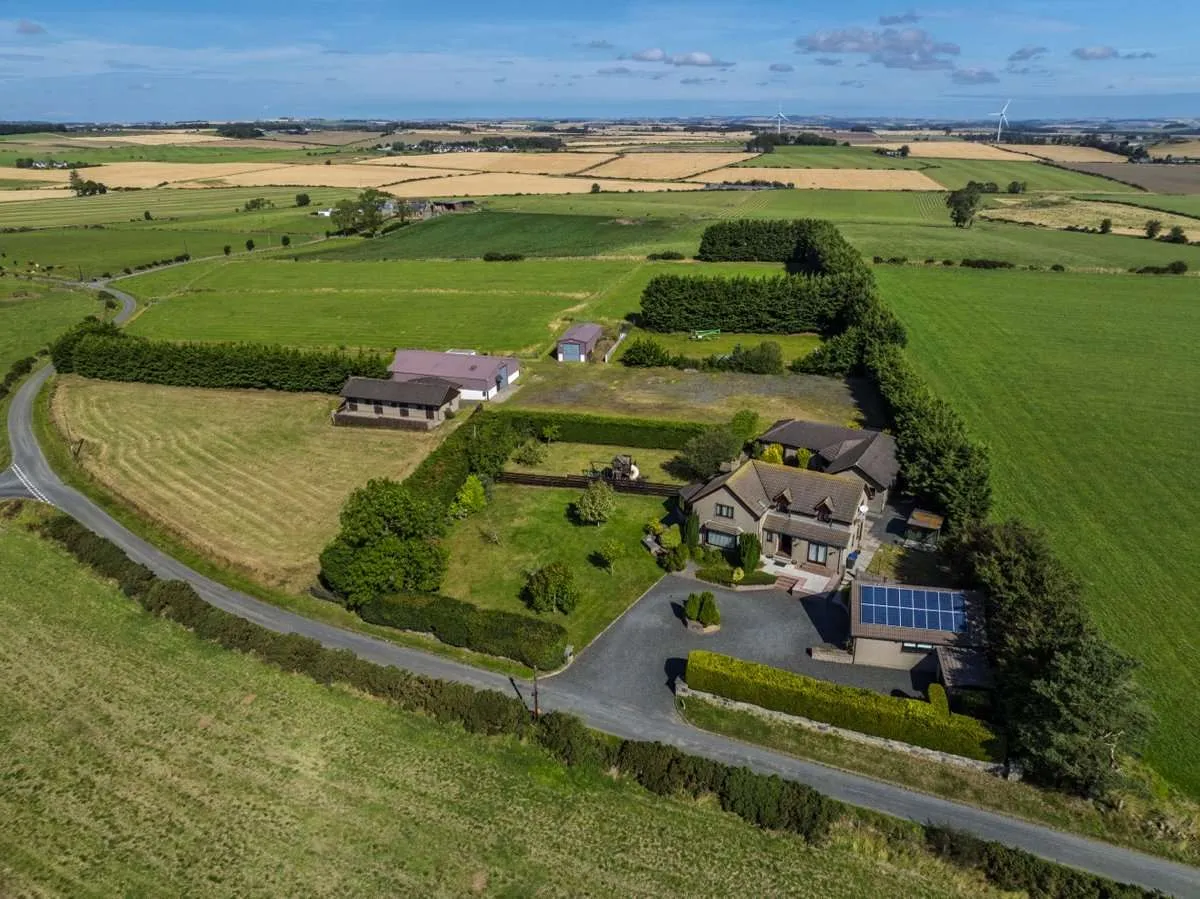 4 bed house for sale — Seven Acres, Udny, Ellon, Aberdeenshire, AB41 6RD