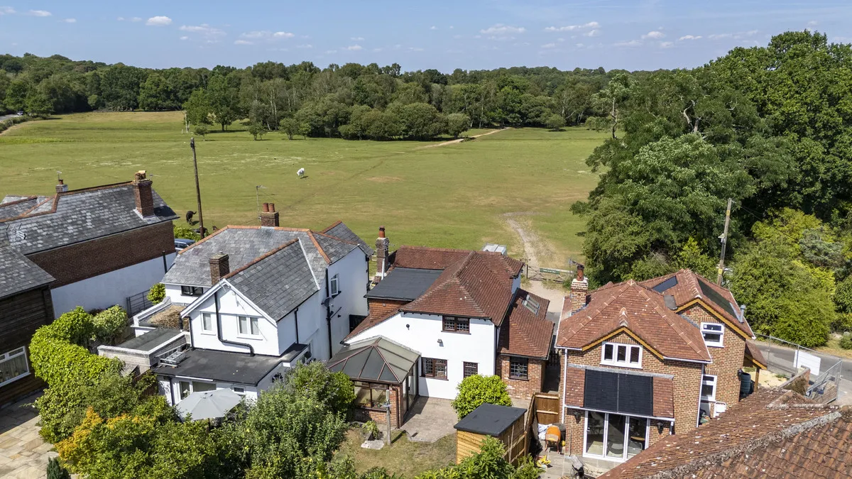 Lyndhurst, SO43, photo 17