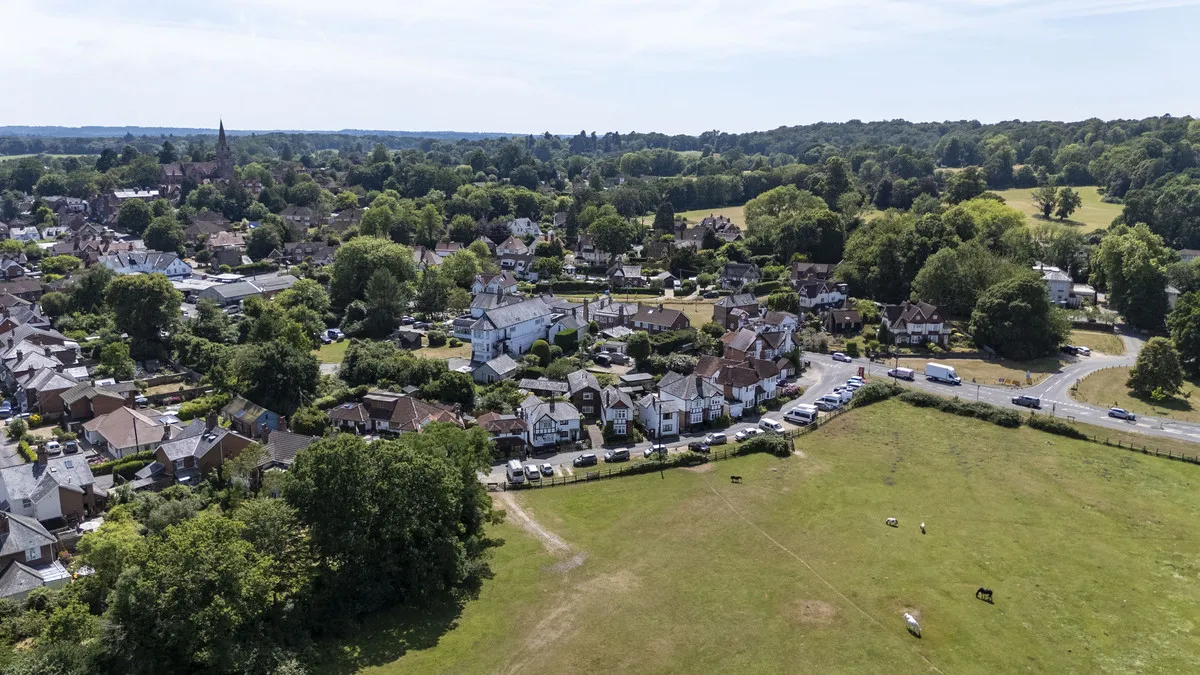 Lyndhurst, SO43, photo 18