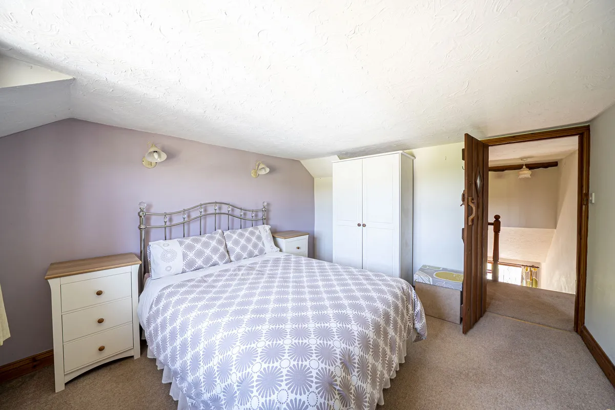 Lyndhurst, SO43, photo 12