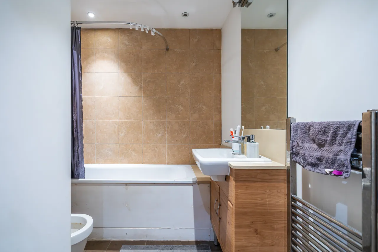 Upper Richmond Road, London, SW15, photo 9