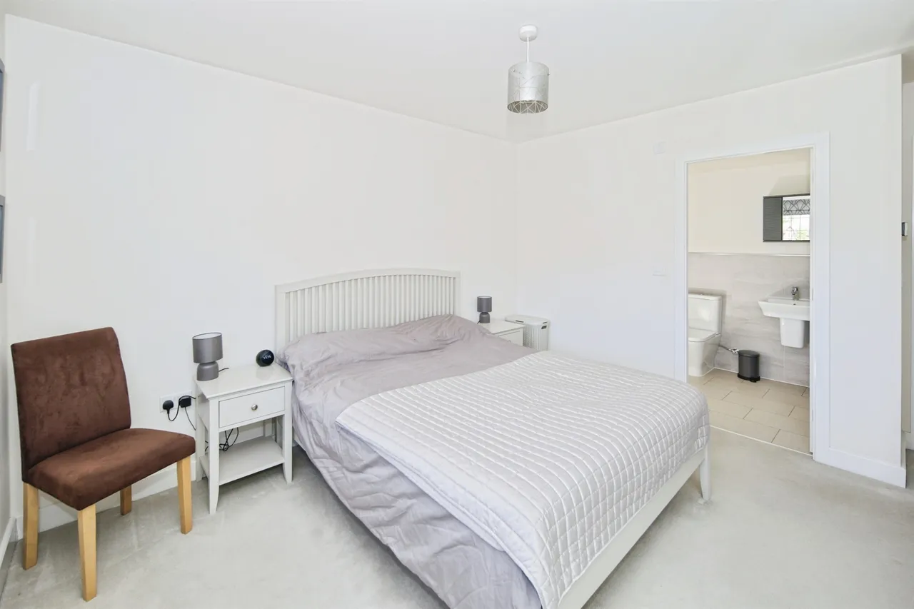 Martin Drive, Kenilworth, CV8, photo 18