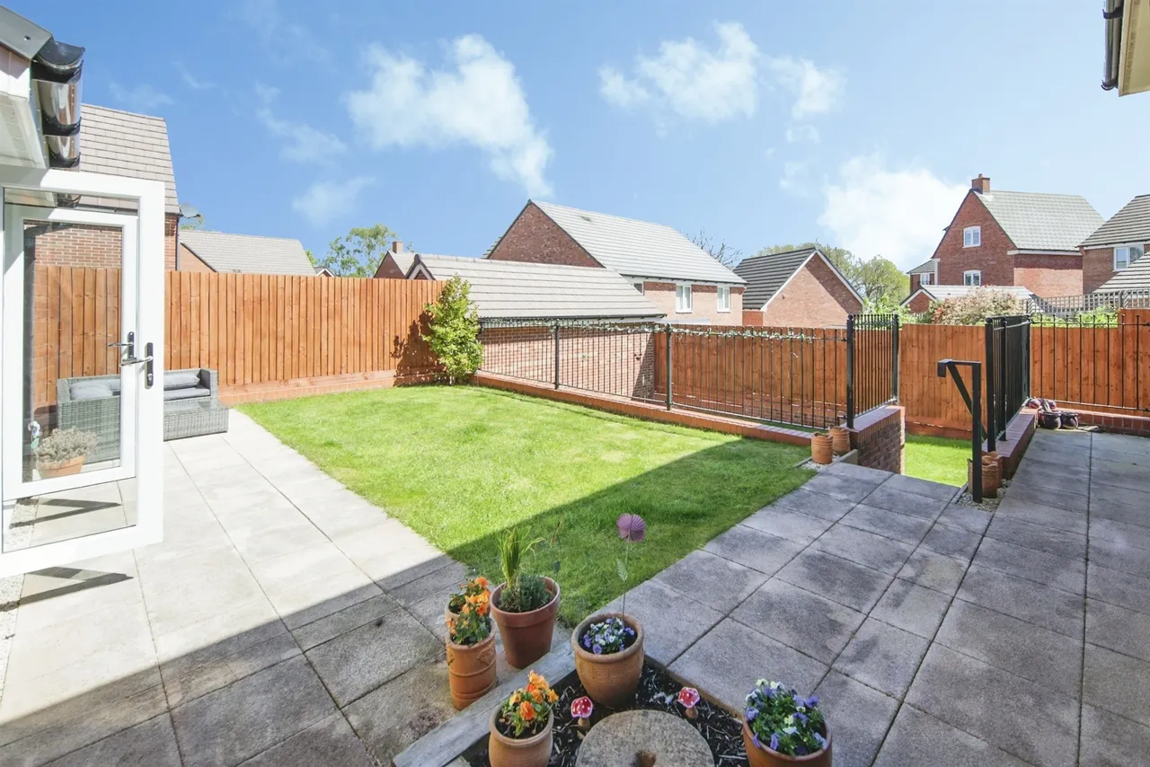 Martin Drive, Kenilworth, CV8, photo 5