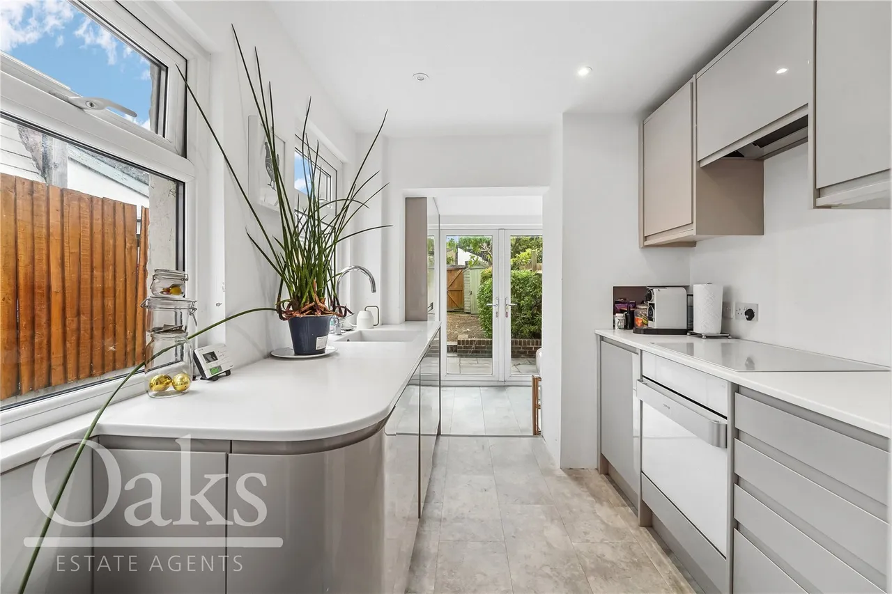 2 bed house for sale, Exeter Road, East Croydon, CR0