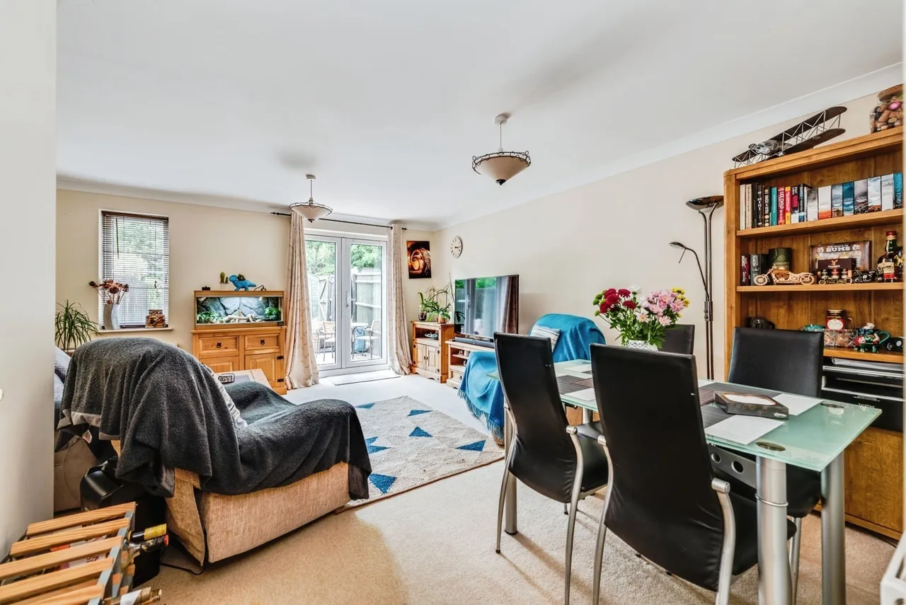 Sawyer Road, Swindon, Wiltshire, SN25, photo 8