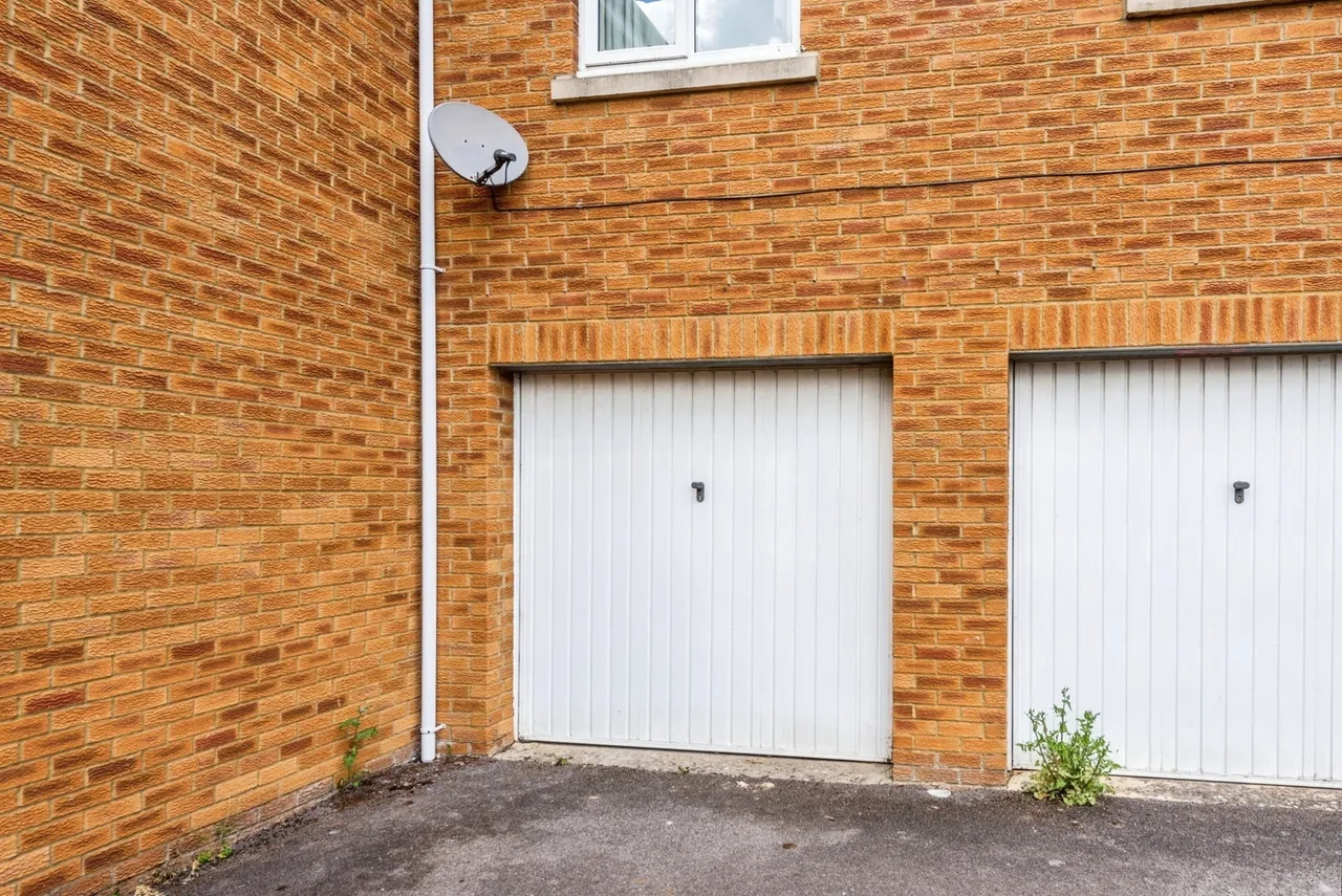 Sawyer Road, Swindon, Wiltshire, SN25, photo 16