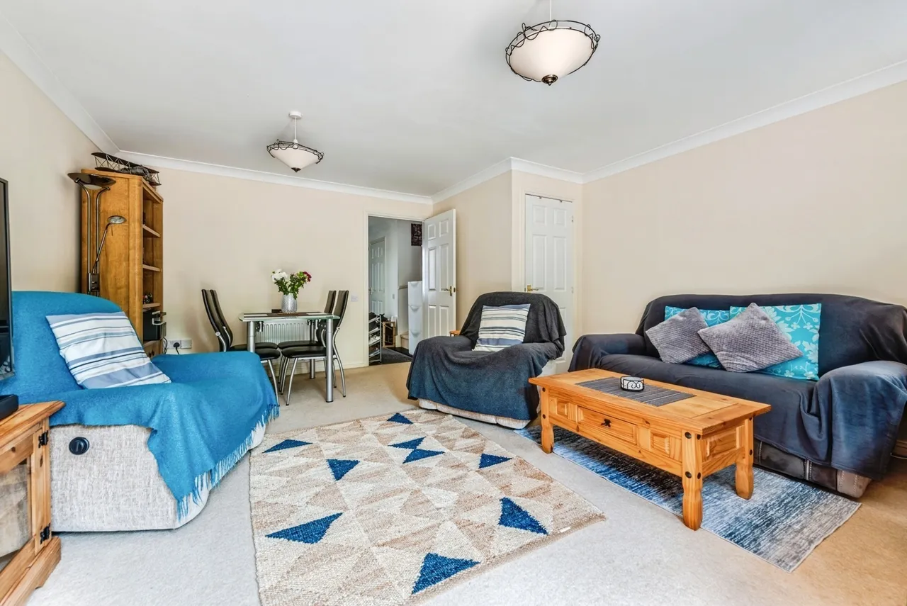 Sawyer Road, Swindon, Wiltshire, SN25, photo 5