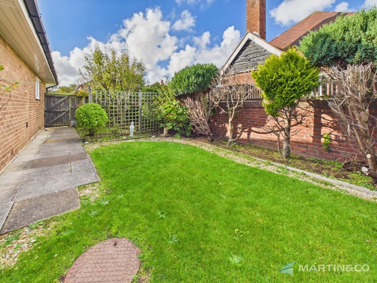 Church Road, St Annes, FY8, photo 16