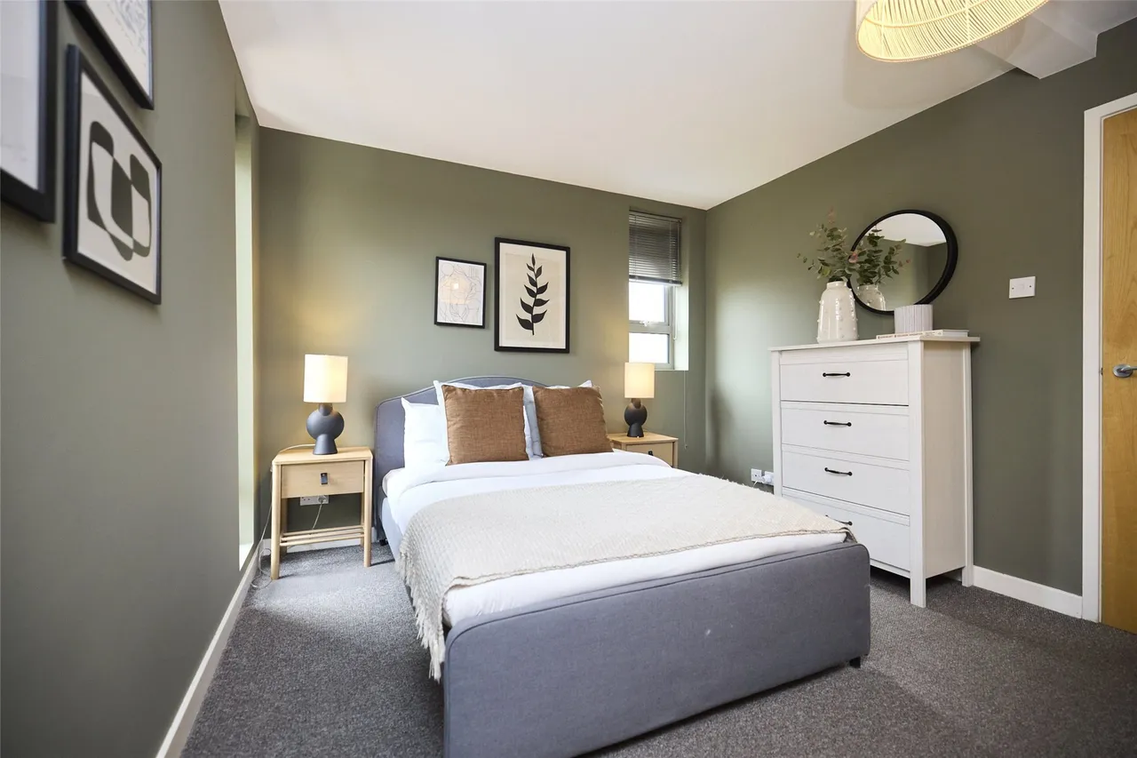 Pellerin Road, London, N16, photo 8