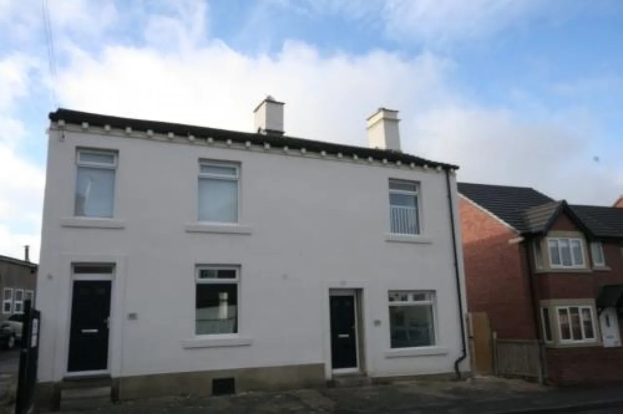 Uppermoor, Pudsey, LS28, photo 2