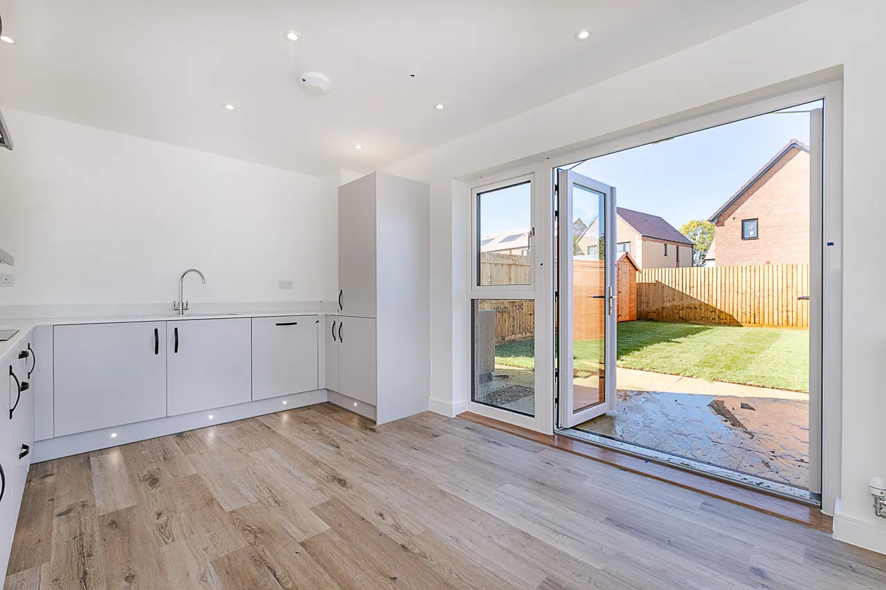 Roundhouse Road, Didcot, OX11, photo 6