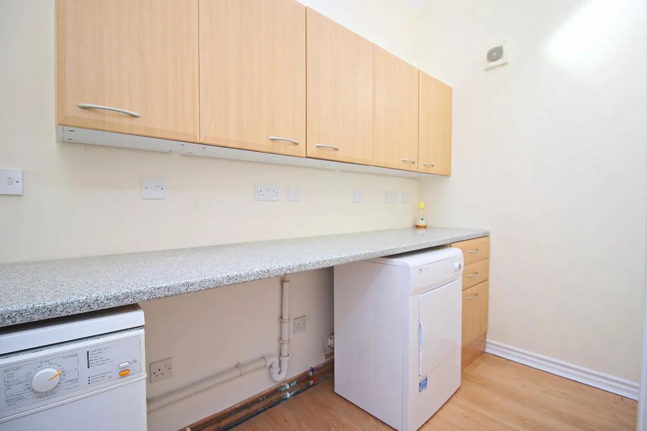 Springwell Road, North End, DH1, photo 8