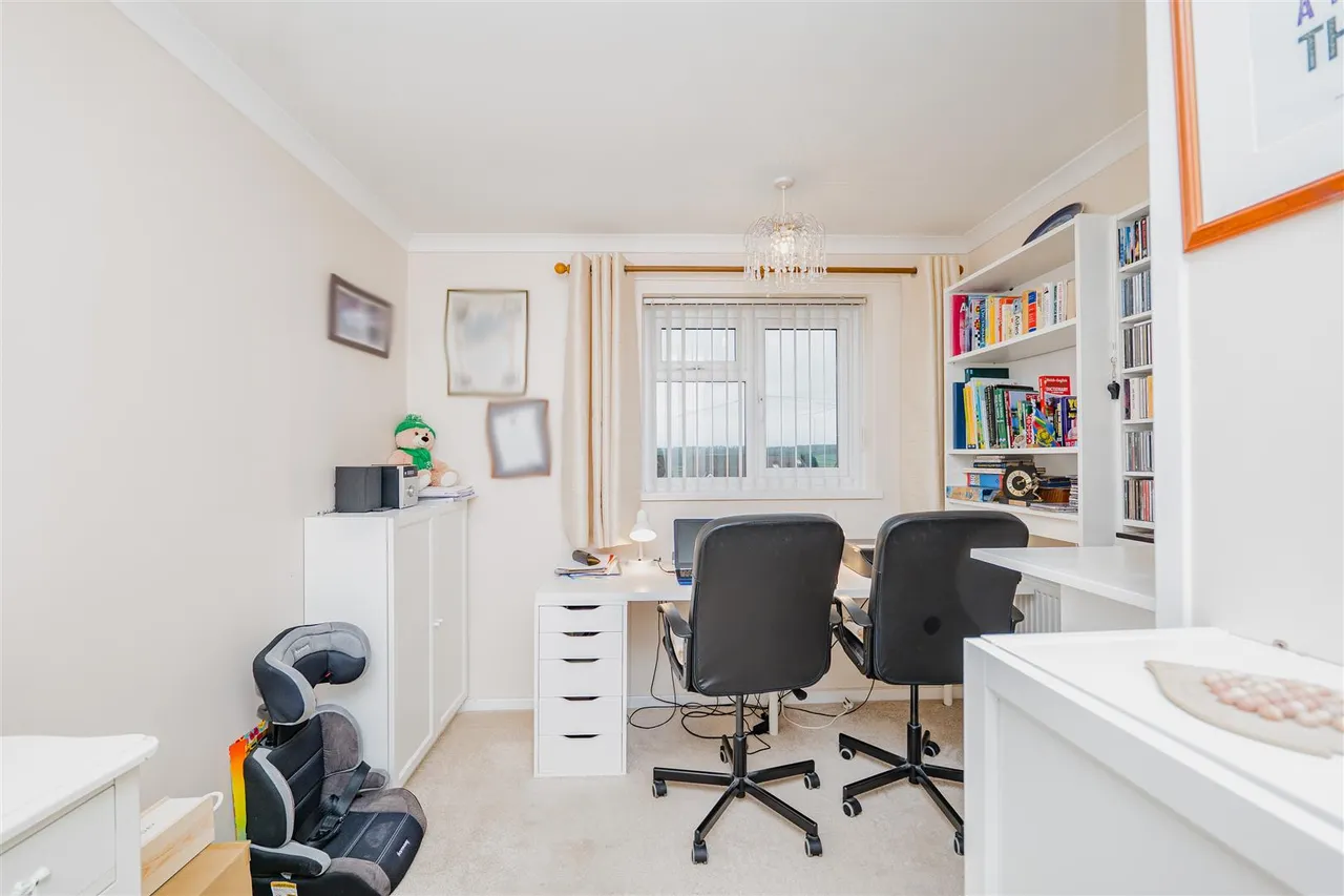 Sherbourne Close, Barry, CF62 8AQ, photo 13