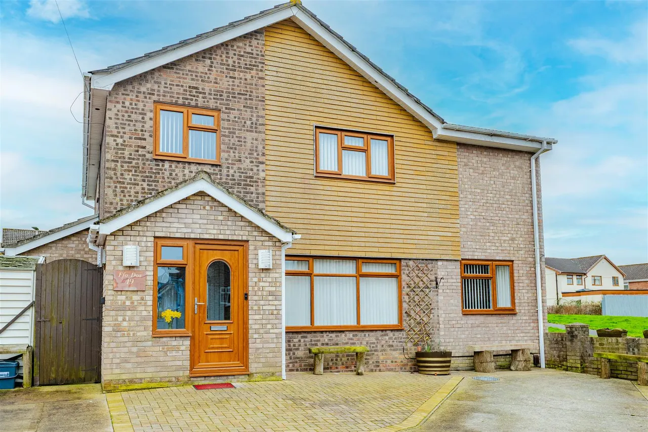 Sherbourne Close, Barry, CF62 8AQ, photo 43