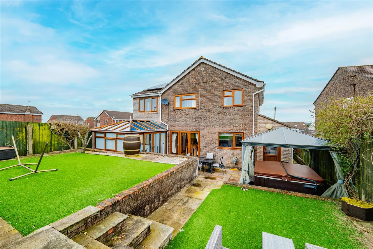 Sherbourne Close, Barry, CF62 8AQ, photo 4