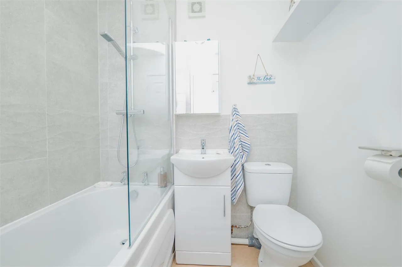 Sherbourne Close, Barry, CF62 8AQ, photo 31